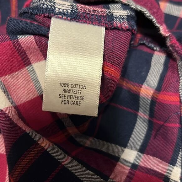 Croft & Barrow Women’s Plaid Long Sleeve Shirt. Large - Picture 5 of 5